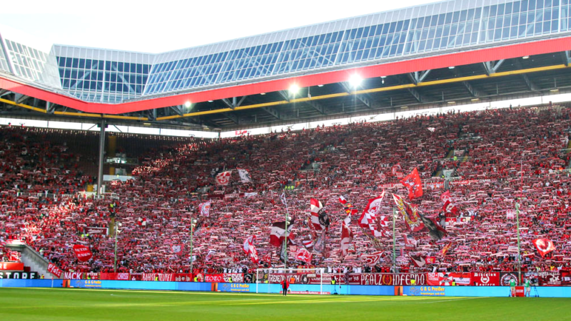 Kaiserslautern gegen Regensburg vor kleinster Saisonkulisse