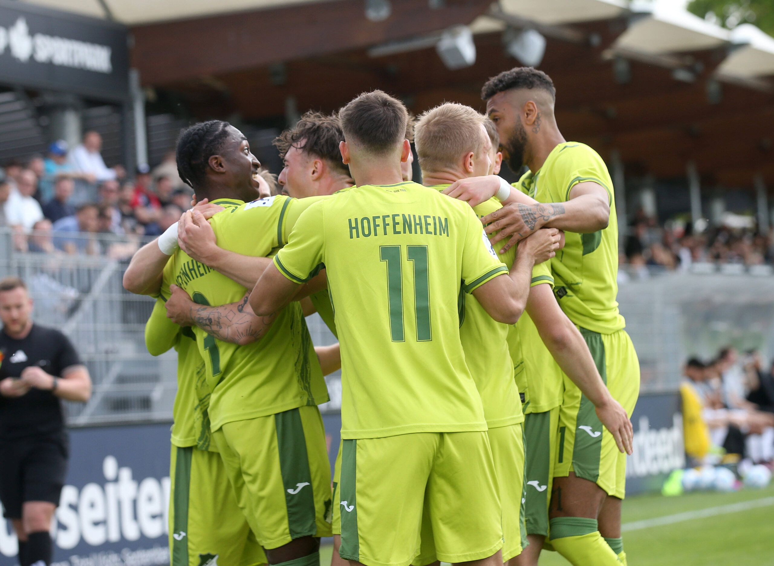 Du betrachtest gerade TSG Hoffenheim II ist Meister der Regionalliga Südwest