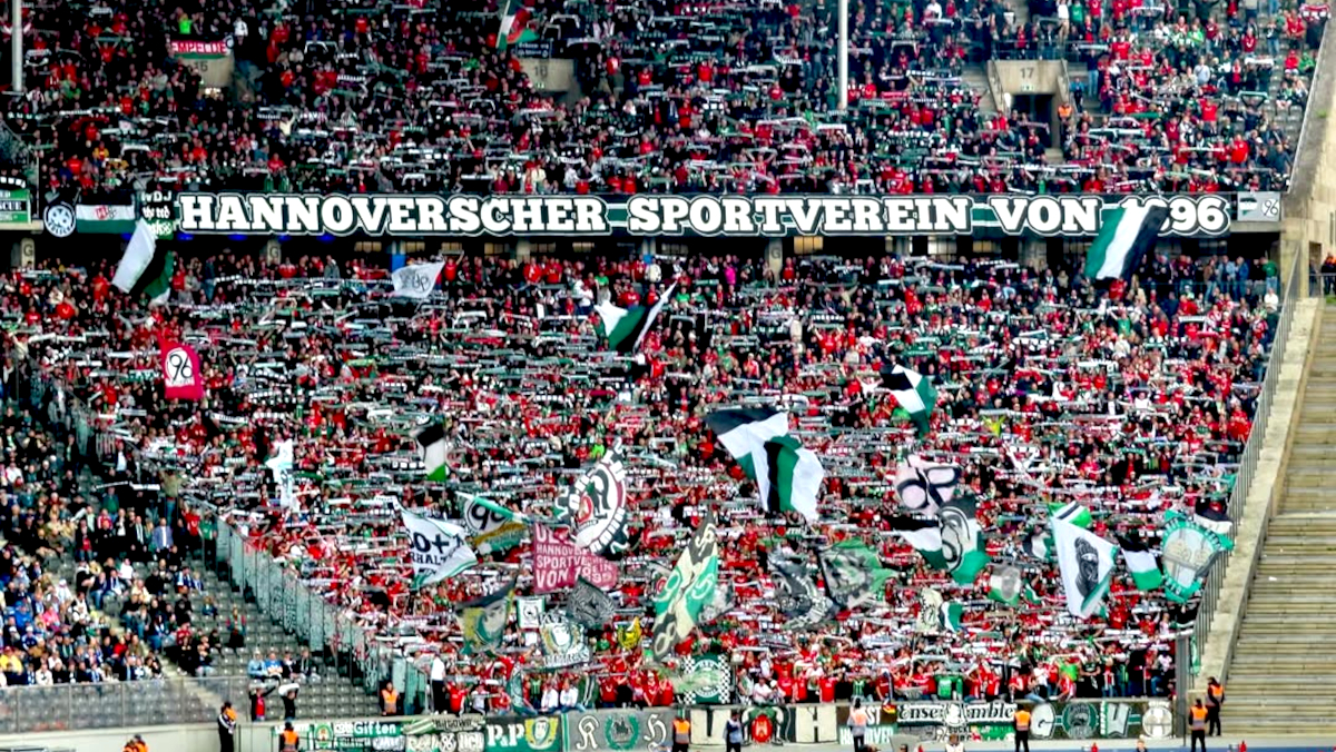 Die Auswärtsfahrer von Hannover 96.
