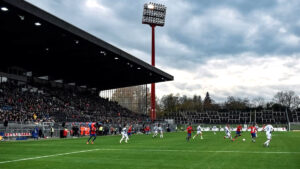 Mehr über den Artikel erfahren MSV Duisburg sorgt bei allen Klubs für Rekordkulisse