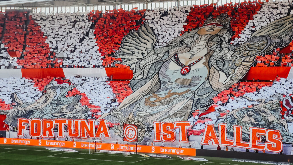 Die Fans von Fortuna Düsseldorf.