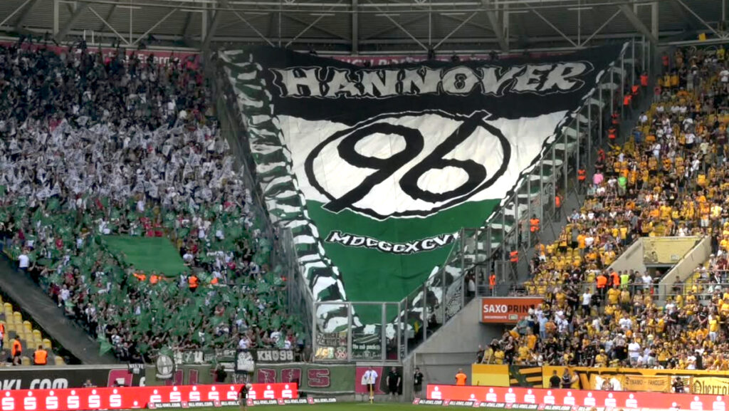 Die Auswärtsfahrer von Hannover 96.