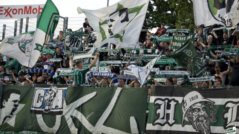 Die Auswärtsfahrer des VfB Lübeck beim SV Meppen am 2. Spieltag der Regionalliga Nord.