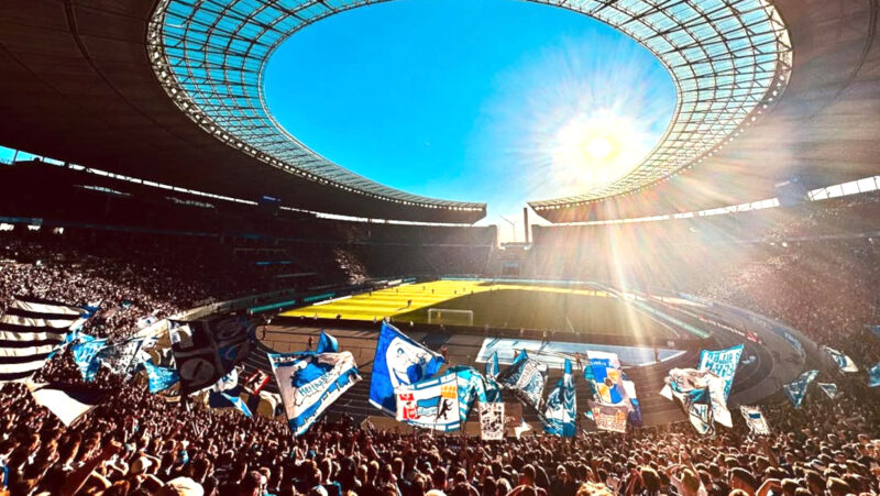 Größte Auftakt-Kulisse seit 14 Jahren bei Hertha BSC gegen KSC