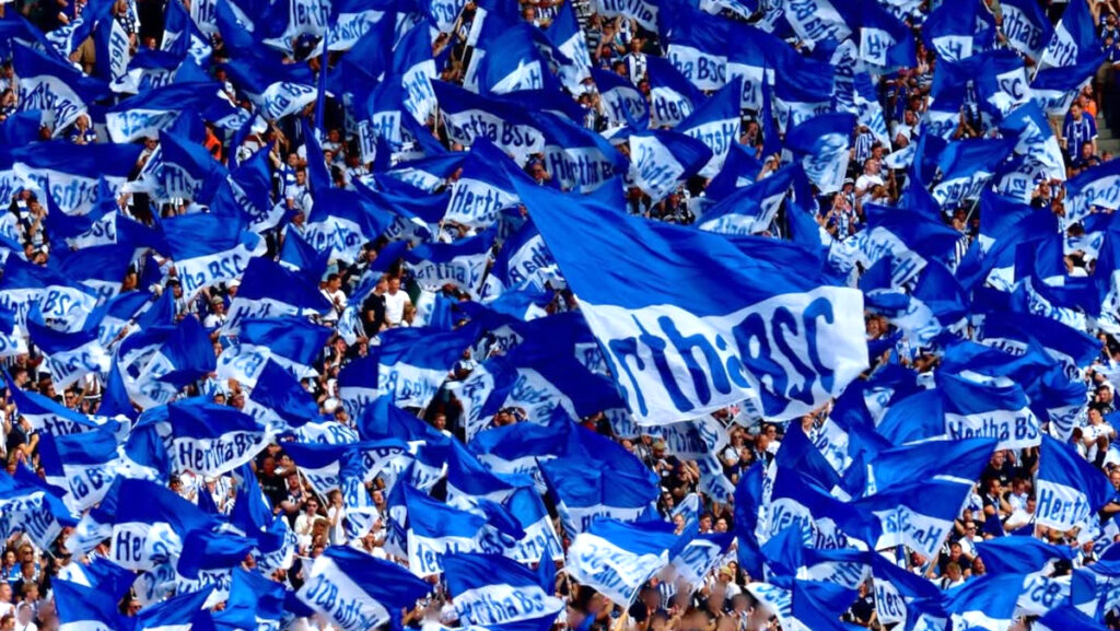 Die Fans von Hertha BSC in der 2. Liga.