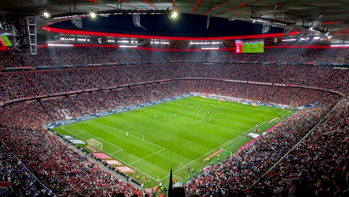 Das Topspiel in der Allianz Arena, zwischen dem FC Bayern und dem HSV, bescherte die höchsten Quoten der Saison.