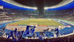 Mehr über den Artikel erfahren Berlin droht gegen Elversberg kleinste Kulisse seit zwei Jahren