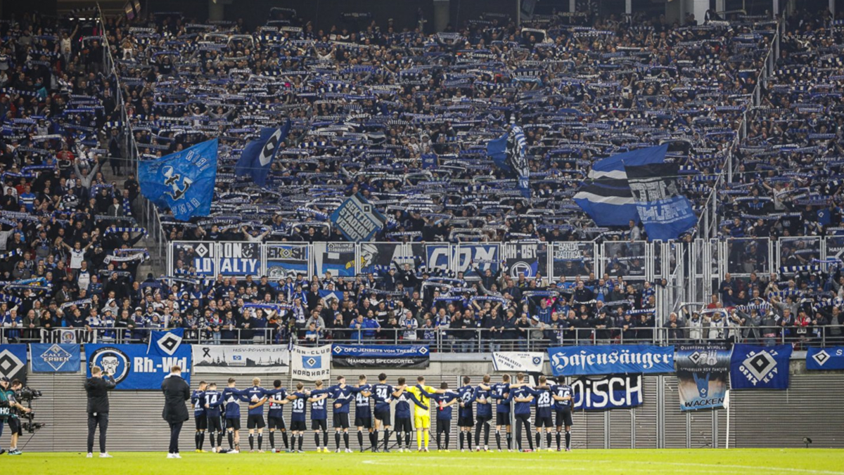 Du betrachtest gerade HSV sorgt für die größte Gästekulisse bei RB Leipzig