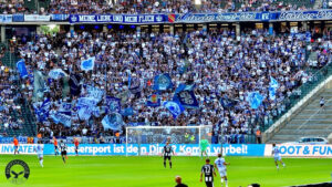 Mehr über den Artikel erfahren KSC-Fans verhindern kleinste Saisonkulisse in Mönchengladbach