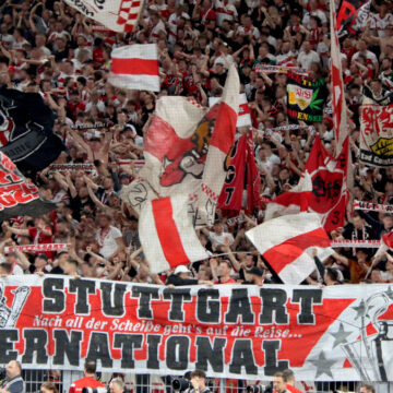 Stuttgart mit größter Gästekulisse der Saison in Dortmund