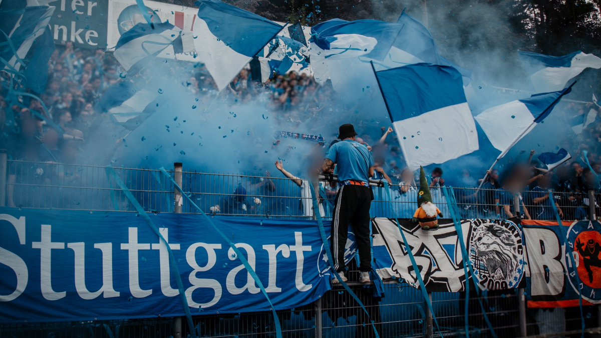 Stuttgarter Kickers sorgen für größte Gästekulisse in Großaspach