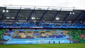 Mehr über den Artikel erfahren 2. Liga: Spitzenspiel vor Minuskulisse