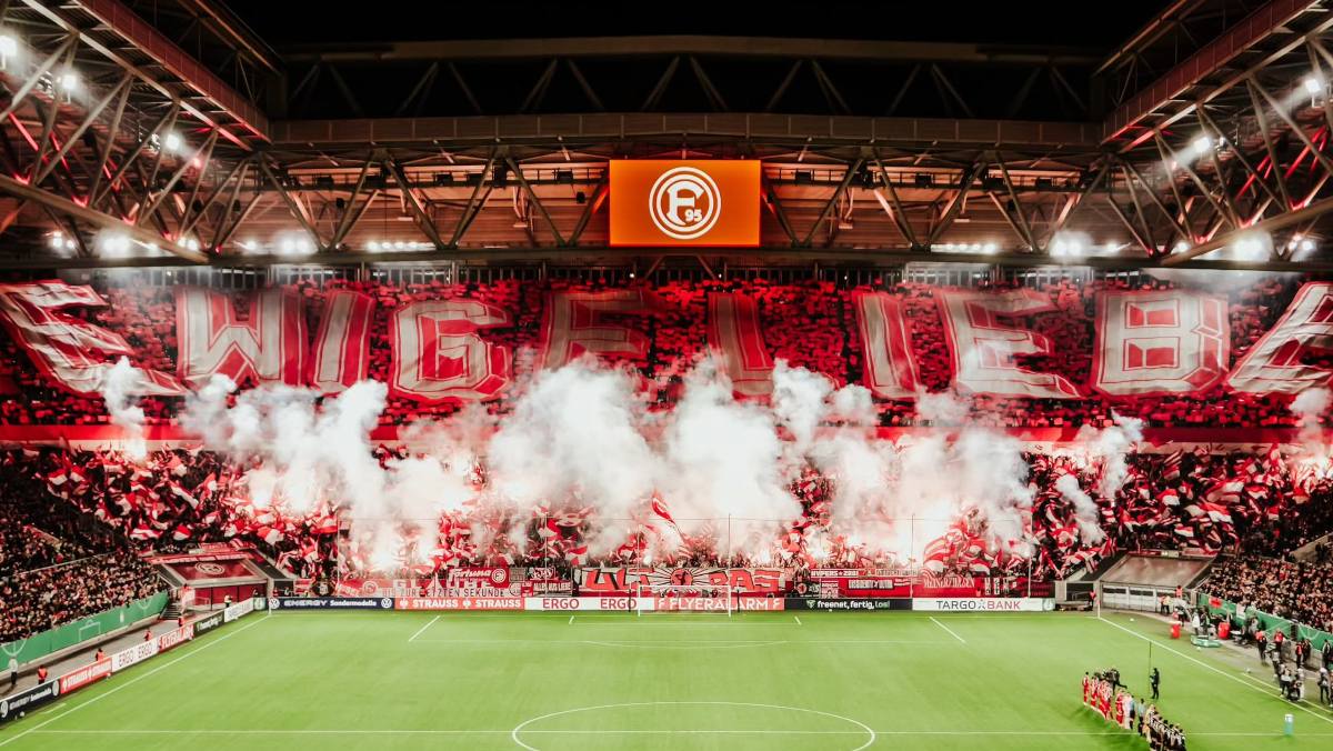 Düsseldorf gegen Fürth vor größter Kulisse der Historie