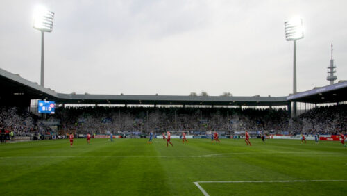 2. Liga: Topspiel vor größter Kulisse seit 29 Jahren