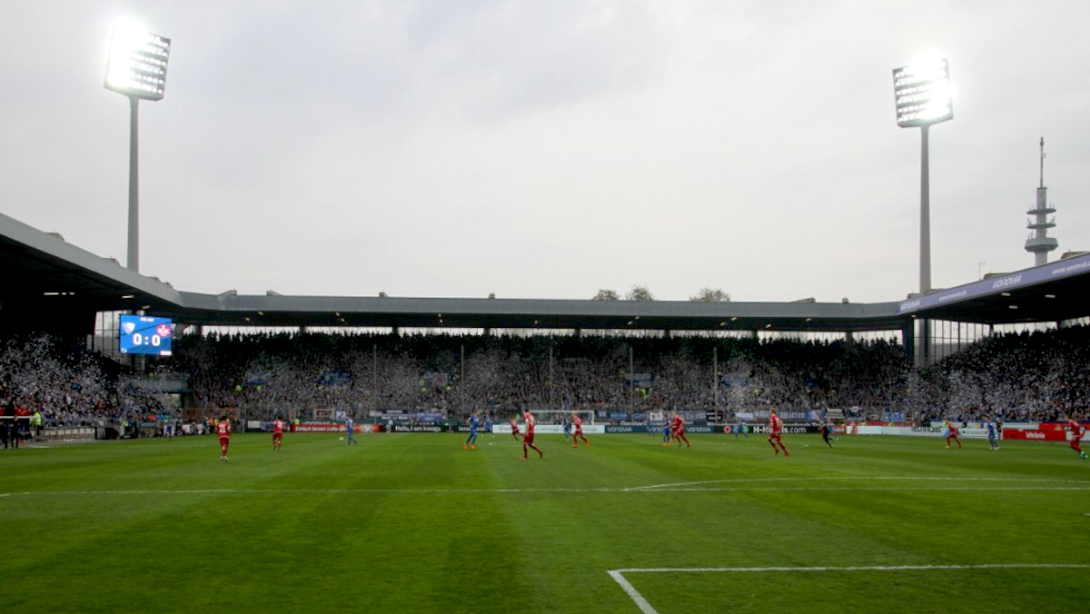 2. Liga: Topspiel vor größter Kulisse seit 29 Jahren