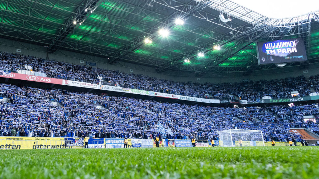 MSV-Fans in Mönchengladbach