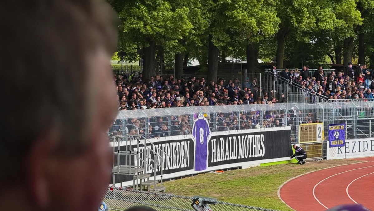 Drittliga-Absteiger verabschiedet sich mit Rekord-Gästekulisse