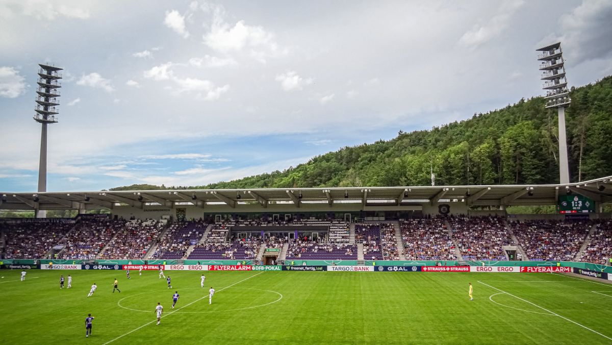 Duell der Top-Favoriten am 1. Spieltag der Regionalliga Nordost