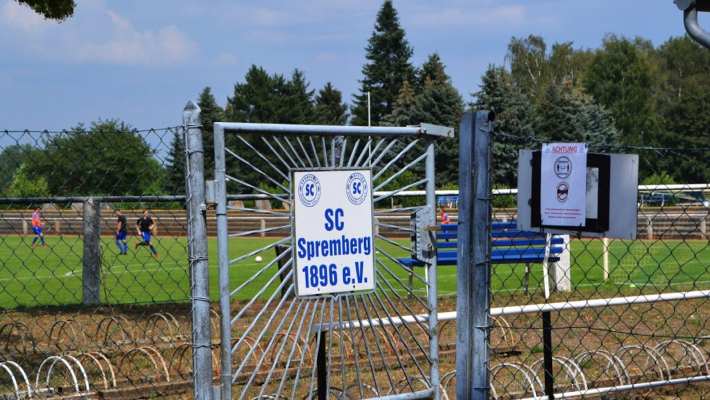 Sportplatz in Spremberg, Spielort im Brandenburg-Pokal