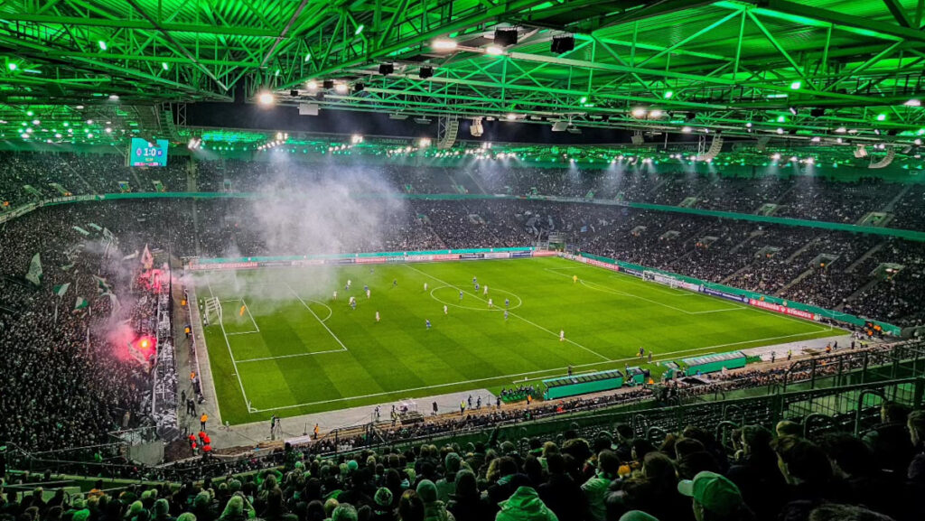 Zuschauer bei Mönchengladbach Karlsruhe