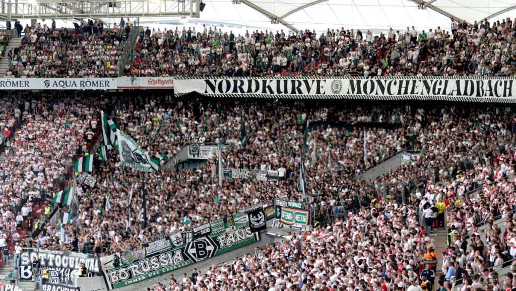 Die Fans von Borussia Mönchengladbach in Stuttgart