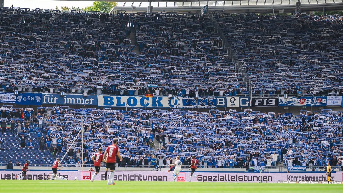 Du betrachtest gerade Größte Gästekulisse in der Allianz Arena seit neun Jahren