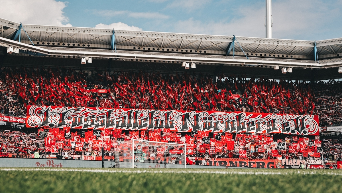 Du betrachtest gerade Traditionsduell und Westsachsenderby im Free-TV